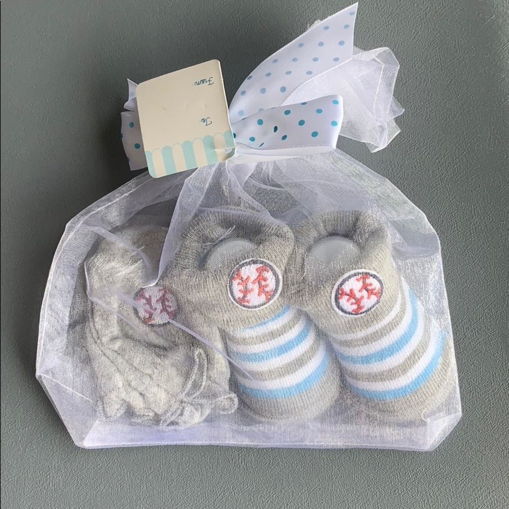 Baby Baseball Socks and Mittens
